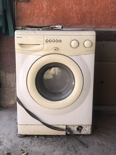 срочно продам стиральная машина автомат: Стиральная машина Beko, Б/у, Автомат, До 5 кг, Компактная