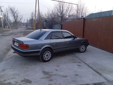 авди машина: Audi S4: 1992 г., 2.6 л, Механика, Бензин, Седан