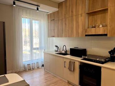 Продажа квартир: 3 комнаты, 101 м², Элитка, 8 этаж, Дизайнерский ремонт