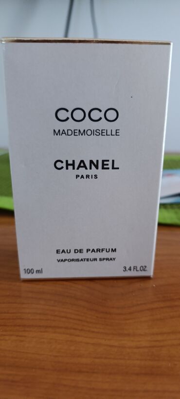 kaput topao i: Original Coco Chanel madmosel