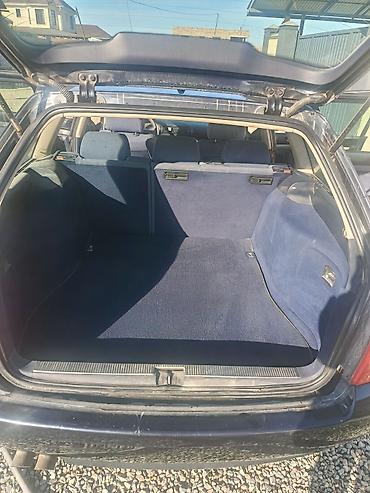 Audi: Audi A4: 2000 г., 2.4 л, Автомат, Бензин, Универсал — 8