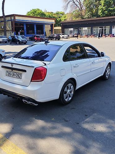 volkswagen passat 2005: Proton : 1.5 l | 2014 il 280000 km Sedan — 3