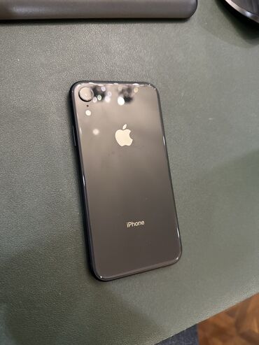 Apple iPhone: IPhone Xr, Б/у, 64 ГБ, Black Titanium, Зарядное устройство, Кабель, 89 %