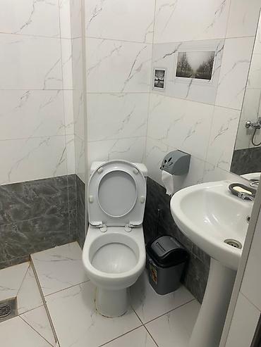 Посуточная аренда квартир: 1 комната, Душевая кабина, Постельное белье, Кондиционер — 14