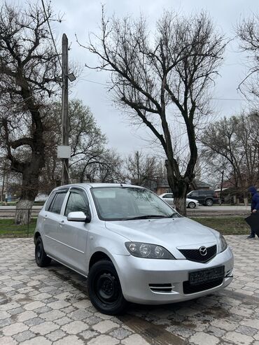 чехол на демио: Mazda Demio: 2004 г., 1.3 л, Автомат, Бензин, Хэтчбэк