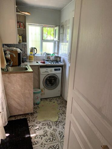 Bağ və bostan üçün digər məhsullar: Продаю землю в амираджанах около рельсов комсомольская дорога4 сотки — 10