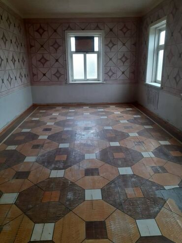 Həyət evləri və villaların satışı: Yevlax şəhərində, 3 saylı məktəbin arxasında 2 mərtəbəli həyət evi — 4