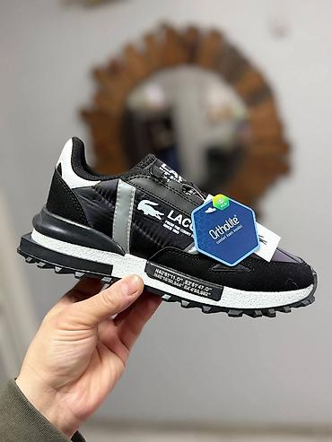 Patike: Lacoste patike veličine 44 veličine
za samo
5299 din — 7