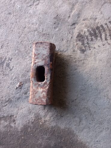 Готовые деревянные окна: Продаю деревянное балконное окно и дверь. Размер окна : ширина 1.50 at lalafo.kg — 11 Готовые деревянные окна: Продаю деревянное балконное окно и дверь. Размер окна : ширина 1.50 — 11