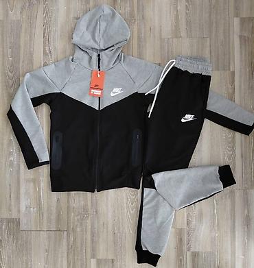 Komplet trenerke: Nike dečija trenerka za dečake pamuk NOVO Novo Veličine 8 10 12 14 — 9