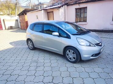 хода жаз: Honda Jazz: 2009 г., 1.3 л, Вариатор, Бензин