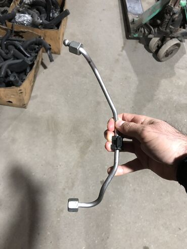 Motor üçün digər detallar: Avtomobil üçün ehtiyat hissələri paketi Tərkib: - Qaz paylayıcı — 13