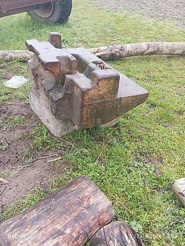 elektrik mişarı satılır: Traktor qabga guruz satılır ağırlığı 240 kq 1klosu 1azen.50 qəpikdən — 3