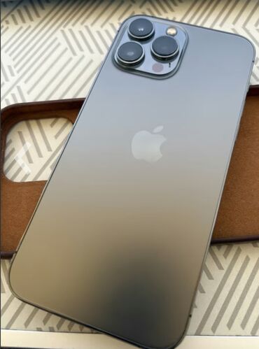 Apple iPhone: IPhone 13 Pro Max, Б/у, 256 ГБ, Зеленый, Зарядное устройство, Защитное стекло, Чехол, 87 %
