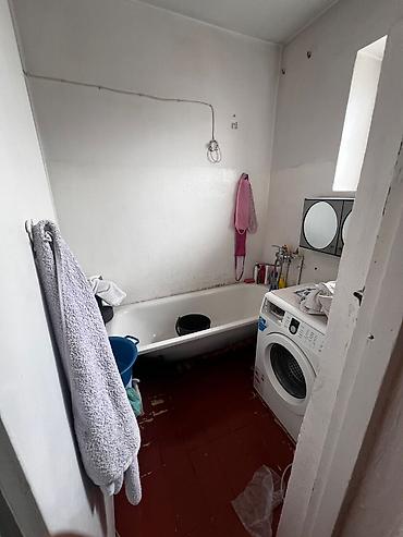 молодежный квартал квартира: 2 комнаты, 49 м², 105 серия, 3 этаж, Старый ремонт — 9