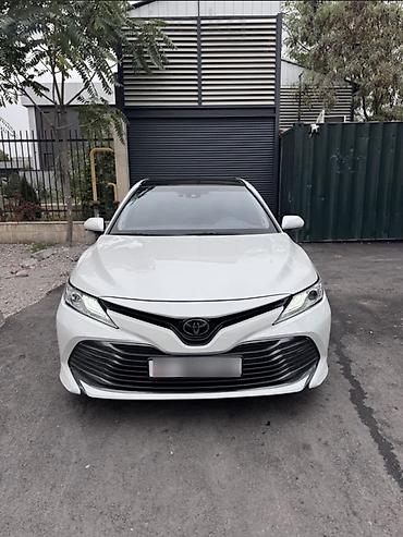 Toyota: Toyota Camry: 2020 г., 2.5 л, Автомат, Бензин, Седан — 1