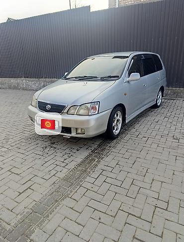 gaia: Toyota Gaia: 2000 г., 2 л, Автомат, Бензин, Минивэн — 4