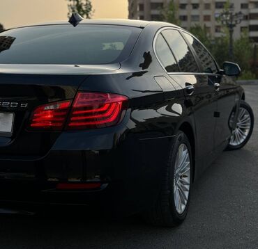 priora sedan: BMW 5 series: 2 л | 2014 г. Седан