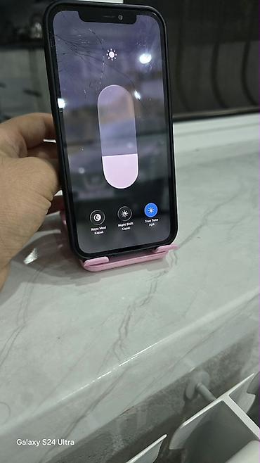 15 pro: IPhone 12 Pro, 128 GB, Qara, Face ID — 2