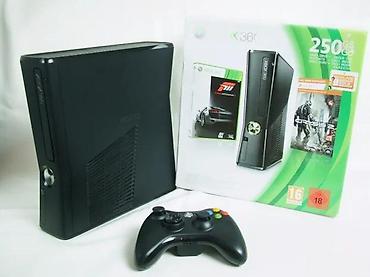 mali blender: Xbox 360, korektno očuvana i potpuno ispravna (noviji model bez — 1