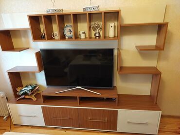 Uşaq və gənc otağı üçün dəstlər: Tv stend 150 azn ( tv satilmir) Ehmedli ( 8687) SN