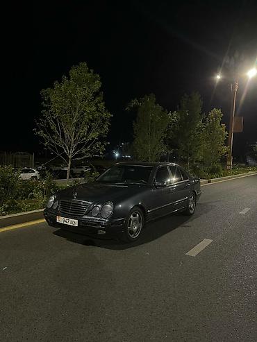 мэри: Mercedes-Benz E-Class: 2002 г., 4.3 л, Автомат, Бензин, Седан — 3