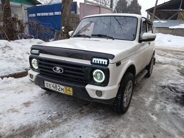 степ машина цена бишкек: ВАЗ (ЛАДА) 4x4 Niva: 2009 г., 1.7 л, Механика, Бензин, Кроссовер