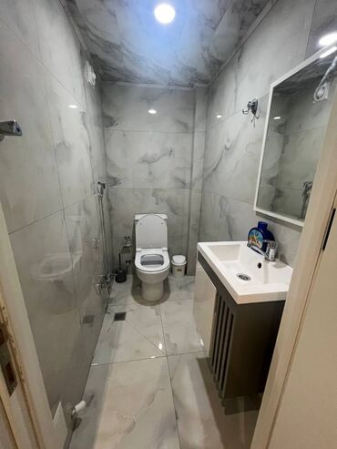 Mənzil kirayələyirəm: 3 otaqlı, 80 kv. m — 10