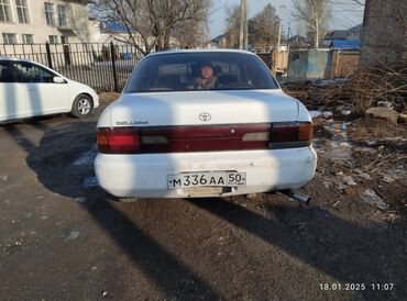 Toyota: Toyota Sprinter: 1991 г., 1.3 л, Механика, Бензин, Седан