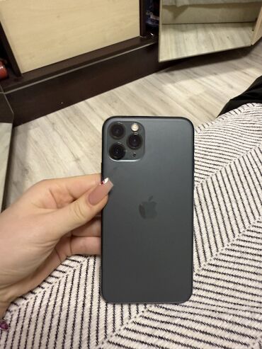 Apple iPhone: IPhone 11 Pro, Б/у, 256 ГБ, Space Gray, Защитное стекло, Чехол, Кабель