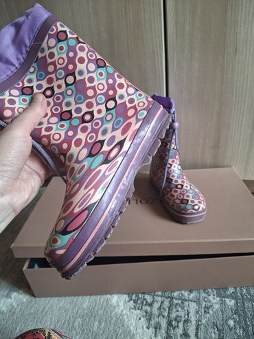 Uşaq ayaqqabıları: Usaq üçün sapox.ölçü 31 .təzə kimi qalib — 7