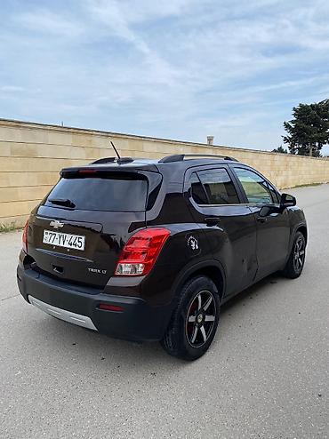 011 masini: Chevrolet : 1.6 l | 2015 il 260000 km Sedan — 4