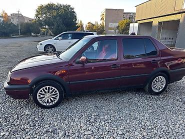 Volkswagen: Volkswagen Vento: 1993 г., 1.8 л, Седан — 2