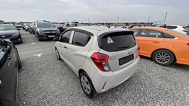 Продажа авто: Chevrolet Spark: 2015 г., 1 л, Автомат, Бензин, Хэтчбэк — 6