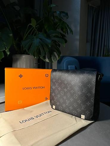 Сумка-мессенджер Louis Vuitton Monogram Eclipse - Материал: фирменное