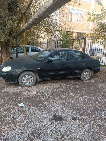 некстя 1: Daewoo Leganza: 2002 г., 1.8 л, Механика, Бензин, Седан