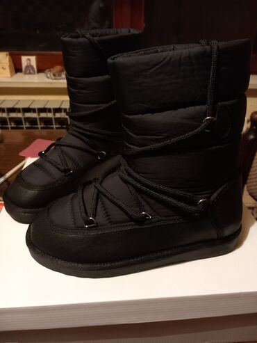 duksericavelicina l: Ugg boots, color - Black, 39