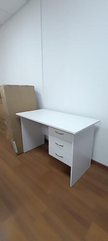 ofis mebelleri ikinci el: İşlənmiş, İşçi üçün, Dördbucaq masa — 5