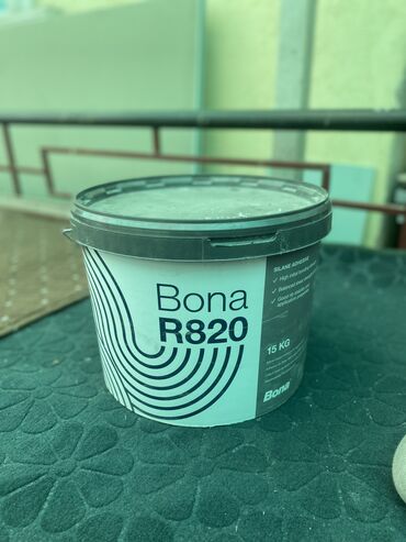 базовый клей: Срочно продаю Bona R820 новый