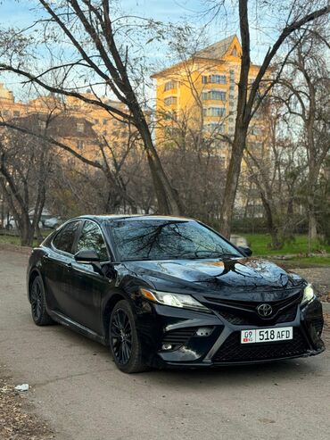 Toyota: Toyota Camry: 2018 г., 2.5 л, Автомат, Бензин, Седан