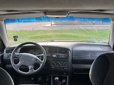 Volkswagen: Volkswagen Vento: 1994 г., 1.8 л, Механика, Бензин, Седан — 2