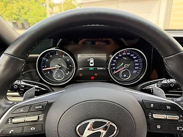 Продажа авто: Hyundai Grandeur: 2022 г., Газ, Седан — 2