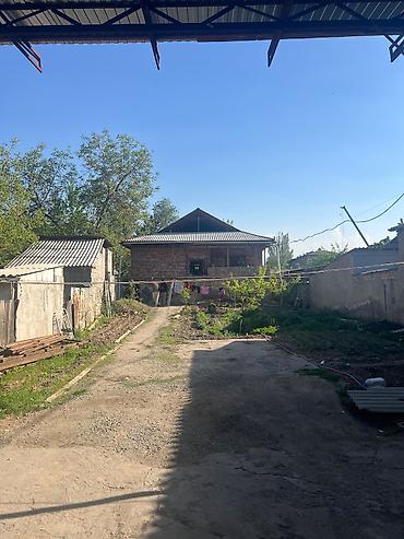 Продажа коттеджей и домов: Продается дом в районе Рабочий городок Общая площадь дома — 120 м² — 1