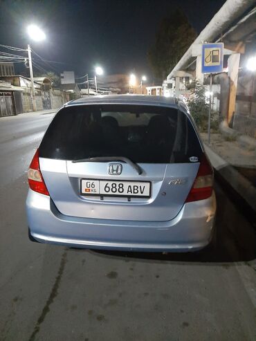Honda: Honda Fit: 2002 г., 1.3 л, Бензин, Хэтчбэк — 5