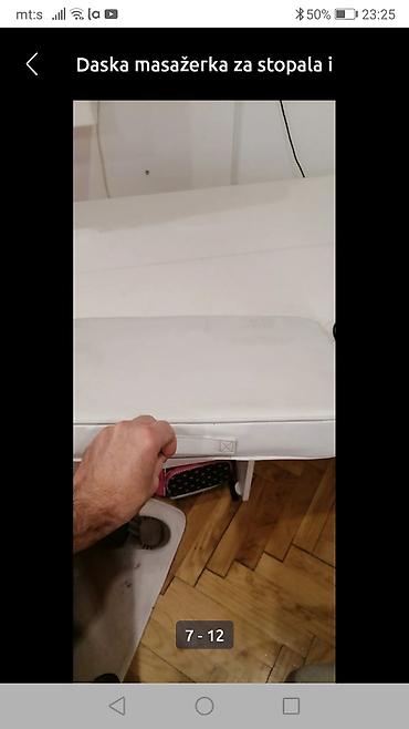 Ostali medicinski proizvodi: MASAZER daska oko 50 30 sve ispravno 
 Mirjevo — 8