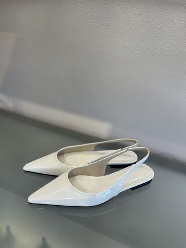 обувь зимние: Туфли 36, цвет - Белый