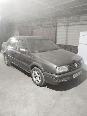 transporter multivan: Volkswagen Vento: 1996 г., 1.8 л, Механика, Бензин, Седан — 4