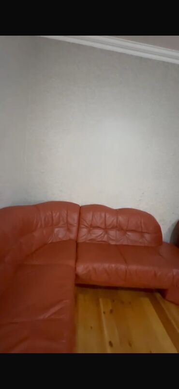 Həyət evləri və villaların satışı: 3 otag heyet evi xırdalan 119 nomreli avtobusun sonumcu dayanacagı — 1