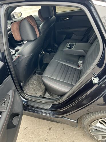 Kia: Kia K3: 2018 г., 1.6 л, Автомат, Бензин, Хэтчбэк — 2