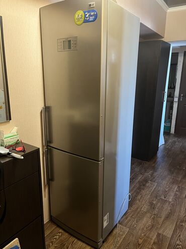 Холодильники: Холодильник LG, Б/у, Двухкамерный, No frost, 200 *